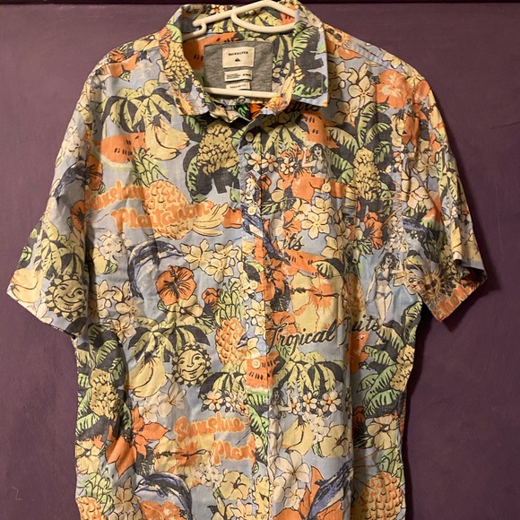 Quiksilver Other - Quicksilver men’s shirt M regular fit.